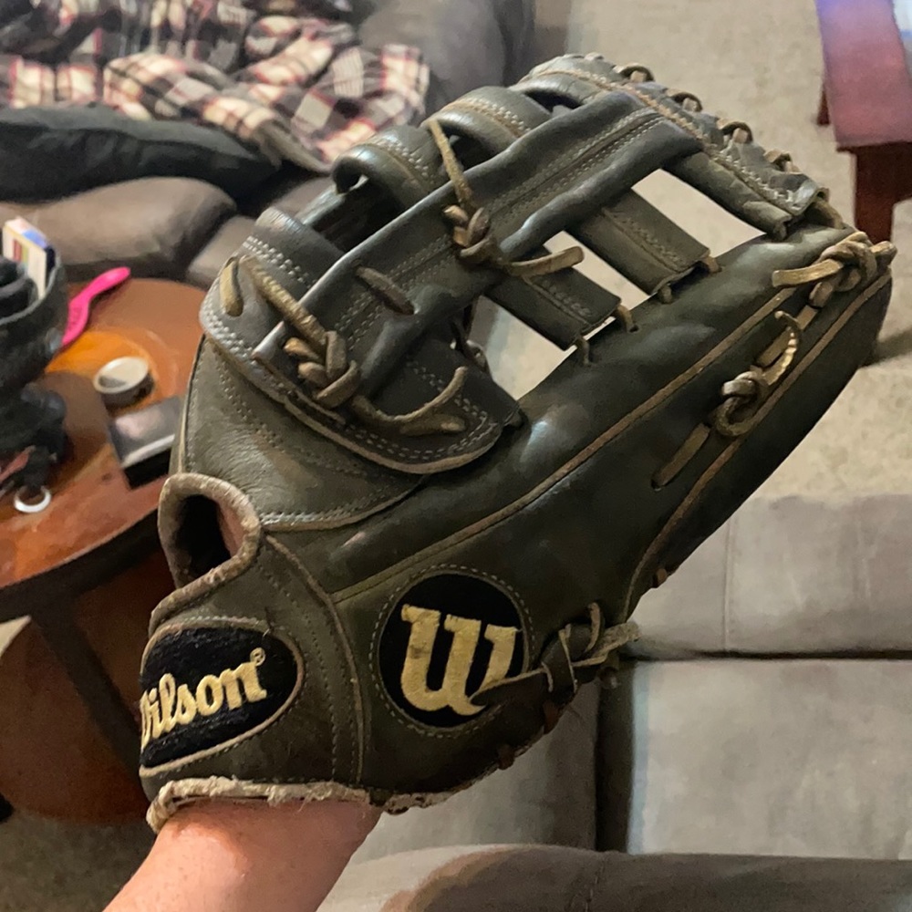 Wilson A2000 12 3/4 or 13